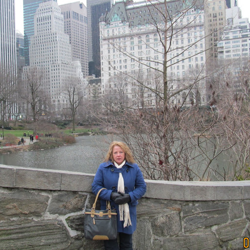 Connie Day Photo 16