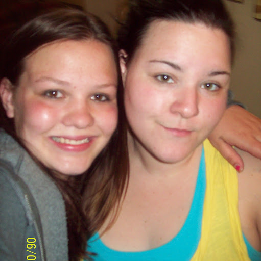 Sarah Skinner Photo 24