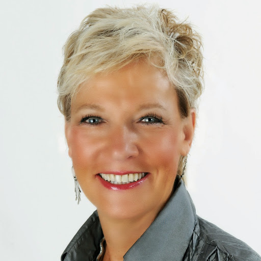 Carol Bowman Photo 22