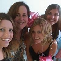 Amy Hooper Photo 14