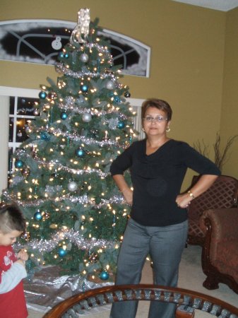Lillian Maldonado Photo 17
