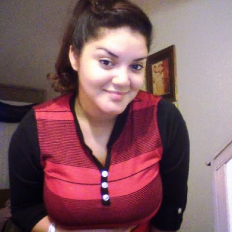 Elizabeth Tirado Photo 20