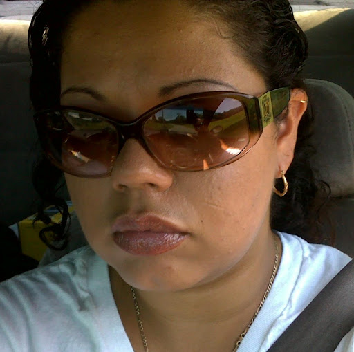 Elizabeth Romero Photo 11