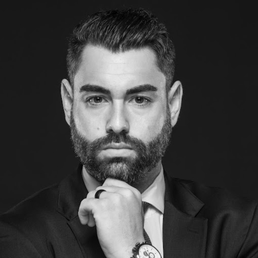Joshua Kaplan Photo 45