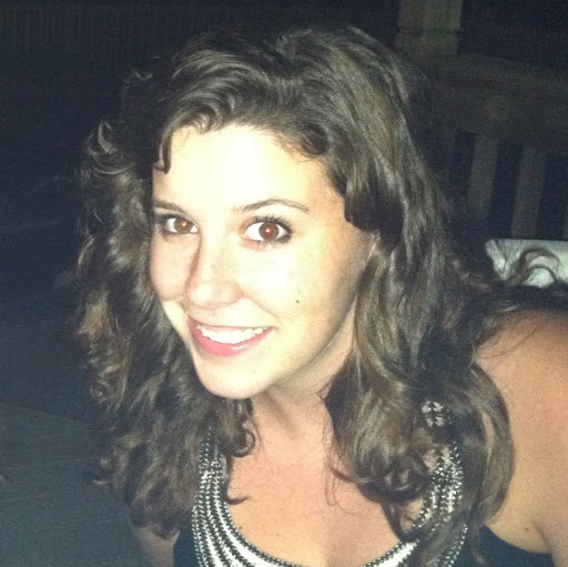 Sarah Healy Photo 13