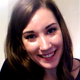 Sarah Akers Photo 16
