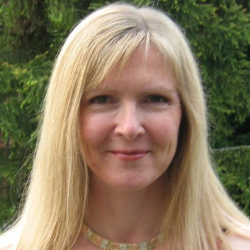 Tina Cooper Photo 17