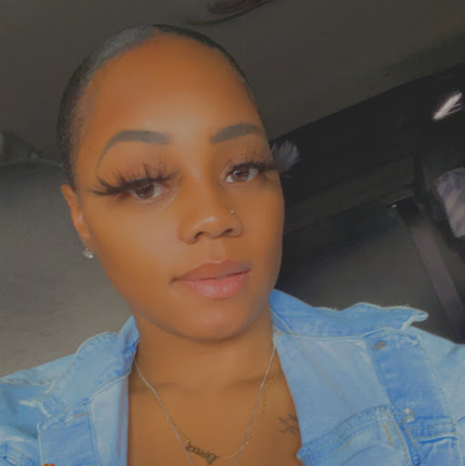 Natisha Bell Photo 5