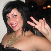 Michelle Thacker Photo 23