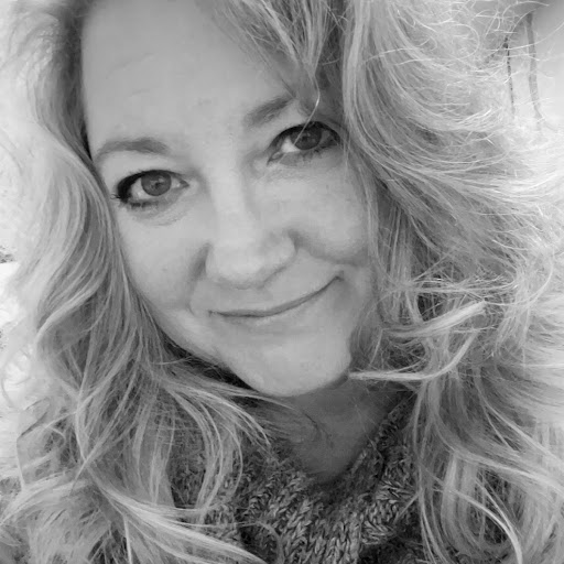Jennifer Hitt Photo 29