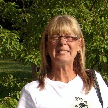 Jane Taylor Photo 34