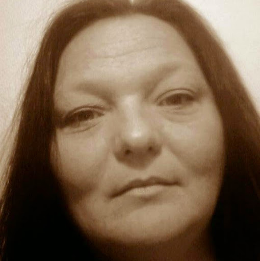 Christine Andersen Photo 17