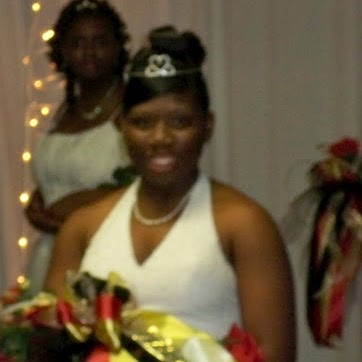 Kendra Holloway Photo 10