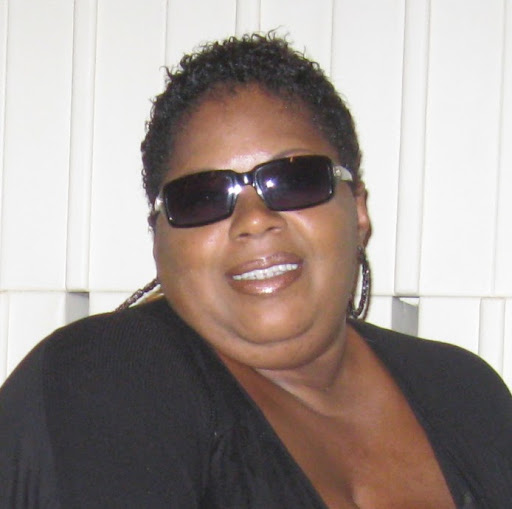 Roberta Bryant Photo 27