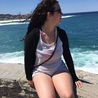Emily Cowan Photo 19