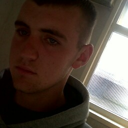Adam Hale Photo 30