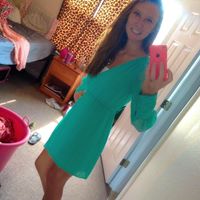Courtney Walker Photo 18