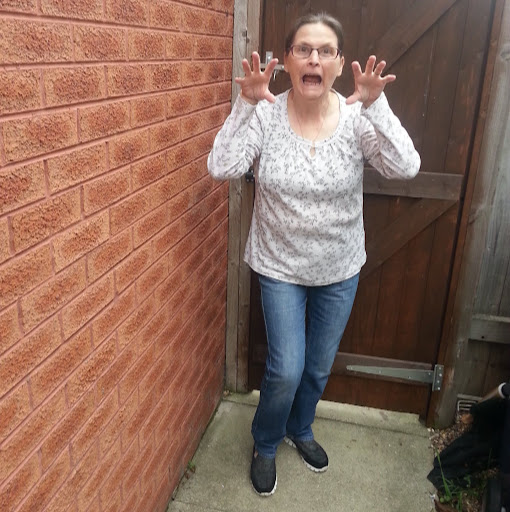 Catherine Knight Photo 11