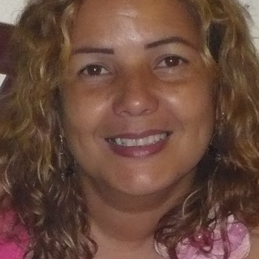 Carmen Sanchez Photo 46