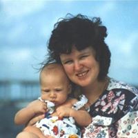 Ellen Jenkins Photo 11