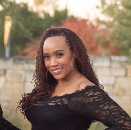 Tracie Henderson Photo 19