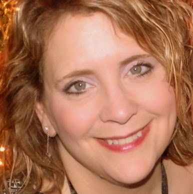 Ann Petersen Photo 28