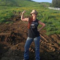 Teri Leavitt Photo 6