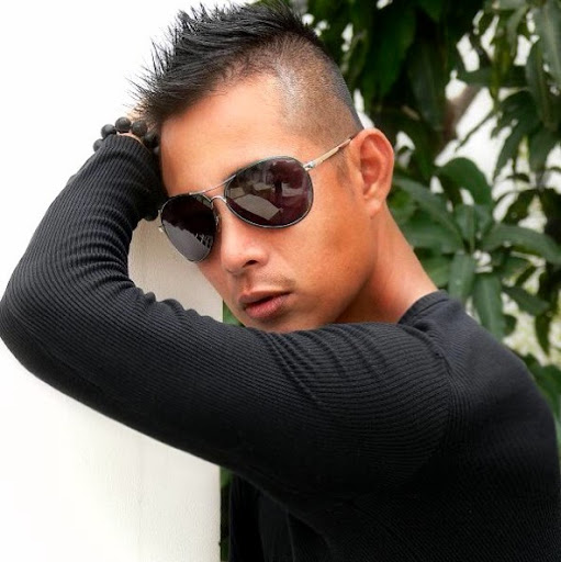 Andy Truong Photo 28