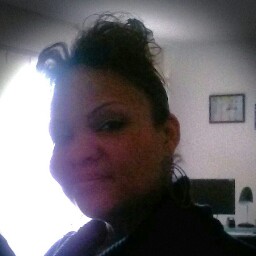 Theresa Ray Photo 9