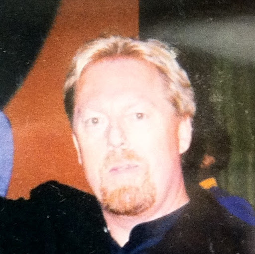 Earnest Thompson Photo 26