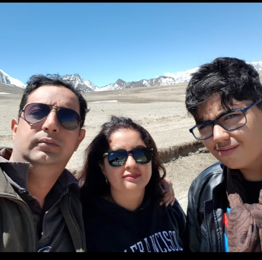 Komal Wadhwani Photo 7