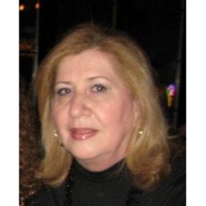Martha Duran Photo 37