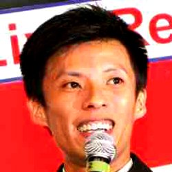 Laurence Wong Photo 12