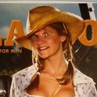 Angela Hacker Photo 32
