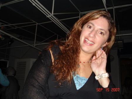Stacey Taylor Photo 35