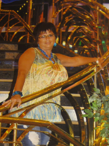 Sandra Meadows Photo 6