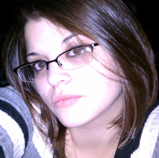 Amy Marshall Photo 9