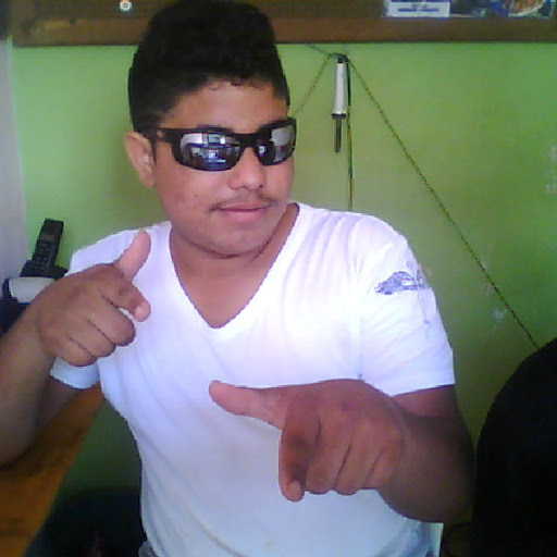 Ronald Felipe Photo 8