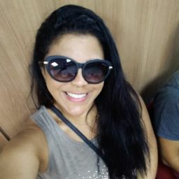 Viviane Figueiredo Photo 8