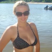 Louise Marchand Photo 15
