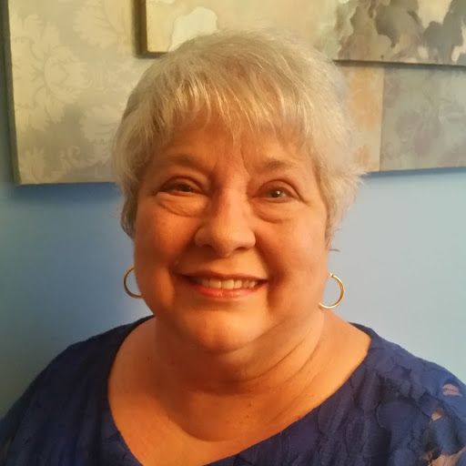 Martha Yates Photo 21