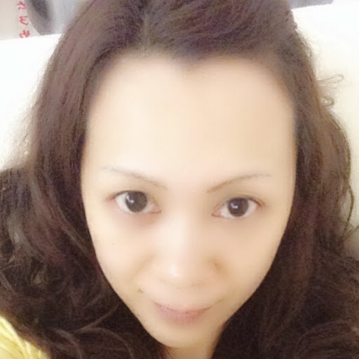 Janet Li Photo 5