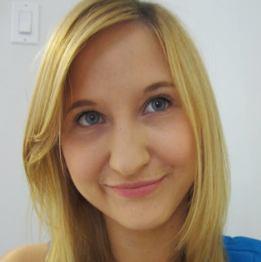 Candace Armstrong Photo 15