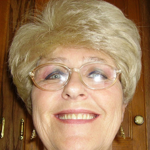 Sheryl Thompson Photo 21