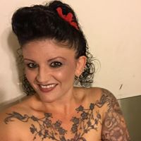 Rebecca Ely Photo 8