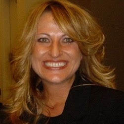 Anita Taylor Photo 40