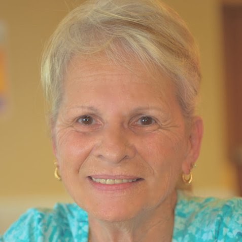Carol Ireland Photo 32