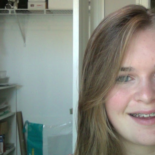 Emily Brown Photo 21