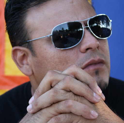 Ruben Saavedra Photo 40