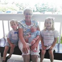 Karen Hart Photo 45